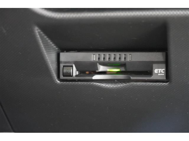 ライズ Ｚ　衝突回避システム　メディアプレイヤー接続　スマートキ－　リヤカメラ　１オナ　アルミホイール　エコアイドル　ＬＥＤライト　オートエアコン　横滑り防止機能　ＴＶ　キーフリー　パワーウインドウ　エアバッグ（19枚目）