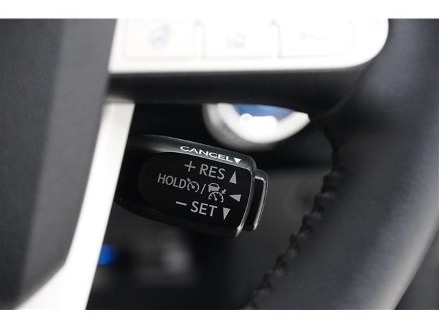 プリウスＰＨＶ Ａ　地上デジタル　バックモニタ　ワンオナ　メディアプレイヤー接続　オ－トエアコン　ＬＥＤ　盗難防止装置　スマートキー　オートクルーズコントロール　ＥＴＣ　キーレス　アルミホイール　メモリーナビ　エアバッグ（15枚目）