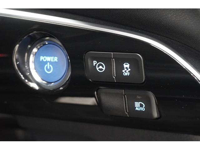 プリウスＰＨＶ Ａ　地上デジタル　バックモニタ　ワンオナ　メディアプレイヤー接続　オ－トエアコン　ＬＥＤ　盗難防止装置　スマートキー　オートクルーズコントロール　ＥＴＣ　キーレス　アルミホイール　メモリーナビ　エアバッグ（16枚目）