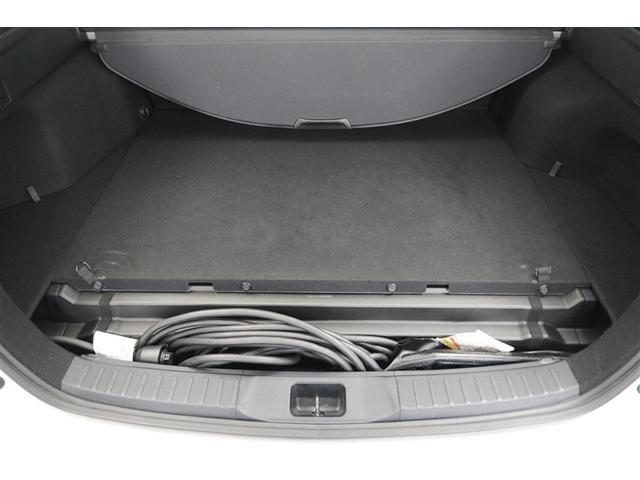 プリウスＰＨＶ Ａ　地上デジタル　バックモニタ　ワンオナ　メディアプレイヤー接続　オ－トエアコン　ＬＥＤ　盗難防止装置　スマートキー　オートクルーズコントロール　ＥＴＣ　キーレス　アルミホイール　メモリーナビ　エアバッグ（23枚目）