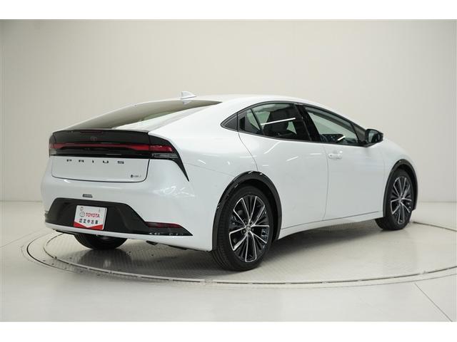 プリウス Ｚ　インテリジェントクリアランスソナー　ＰＷシート　地デジＴＶ　ナビＴＶ　ＡＷ　ＬＥＤヘッドライト　エアコン　バックモニター　ドライブレコーダー　寒冷地仕様車　ＡＣ１００Ｖ　オートクルーズ　４ＷＤ車（3枚目）