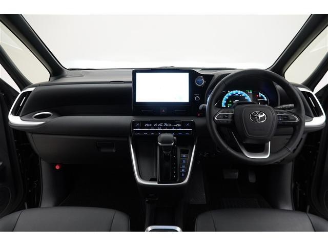 ��������܂Ƃ߂�ꂽ���F���̗ǂ��C���p�l����ł��B����X�C�b�`���g�p���₷���ʒu�ɔz�u����Ă��܂��B