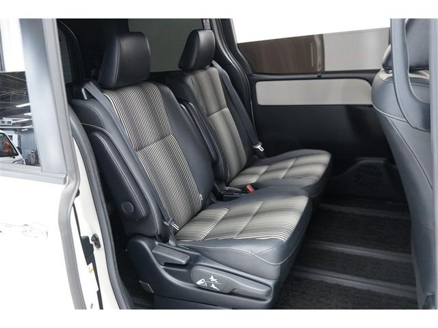 ノア ハイブリッドSi ダブルバイビーIII 地デジ バックモニター 両側PSD LED ナビ&TV DVD 横滑り防止装置 アルミホイール スマキー エアバッグ クルコン AC 3列シート ドライブレコーダー キーフリー 1オ-ナ- ETC(7枚目)