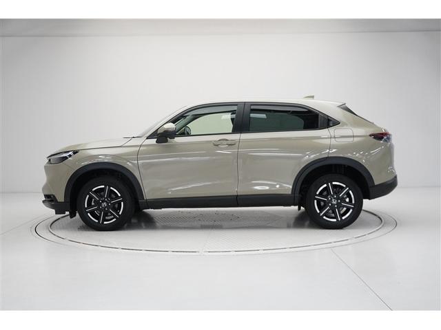 ヴェゼル Ｇ　メモリーナビ　リヤカメラ　アルミ　盗難防止装置　Ｄレコ　ＡＡＣ　オートクルーズコントロール　スマートキ－　キーフリー　ＬＥＤランプ　フルセグ　ＰＷ　ＶＳＡ　Ｗエアバッグ　ナビ＆ＴＶ　パワーステアリング（2枚目）