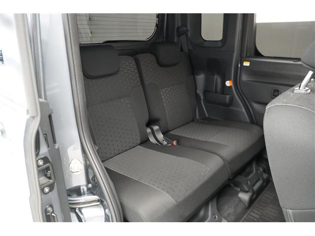 男女問わず座りやすいシートです。