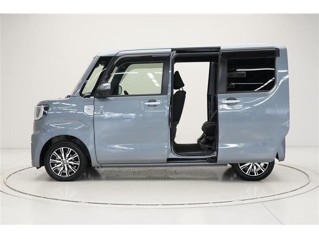 両側電動スライドドアが装備されていると、両側から楽に荷物の積み下ろしや乗り降りができ便利です。