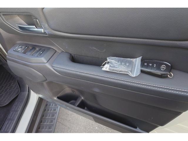 ランドクルーザー250 ワンオーナー禁煙車 モデリスタパッケージ 丸目1眼LEDヘッドライト 純正12.3型HDナビ パノラマモニター TVキット 前後ドラレコ機能付きデジタルインナーミラー ETC2.0 本革シート(17枚目)