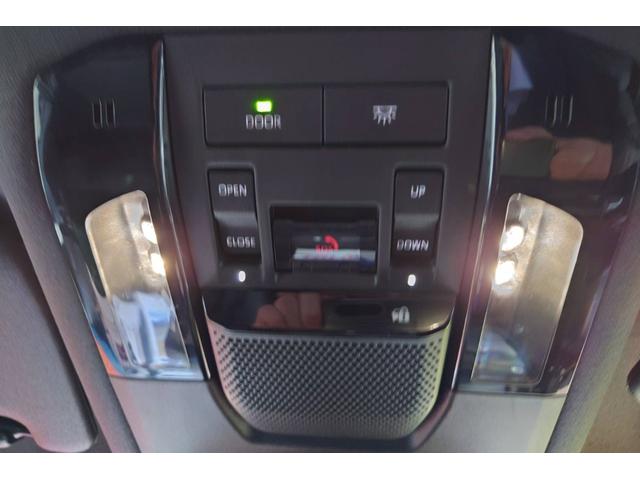 ランドクルーザー250 ワンオーナー禁煙車 モデリスタパッケージ 丸目1眼LEDヘッドライト 純正12.3型HDナビ パノラマモニター TVキット 前後ドラレコ機能付きデジタルインナーミラー ETC2.0 本革シート(20枚目)