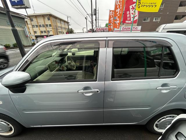 ミラトコット Ｇ　ＳＡＩＩＩ　禁煙車　純正プレミアムフルセグＤＶＤ＆Ｂｌｕｅｔｏｏｔｈナビ　全方位カメラ　ＴＶキット　ナビ連動ＥＴＣ２．０　ナビ連動ドラレコ前後　ＬＥＤオートライト　オート電格ミラー　シートヒーター（5枚目）