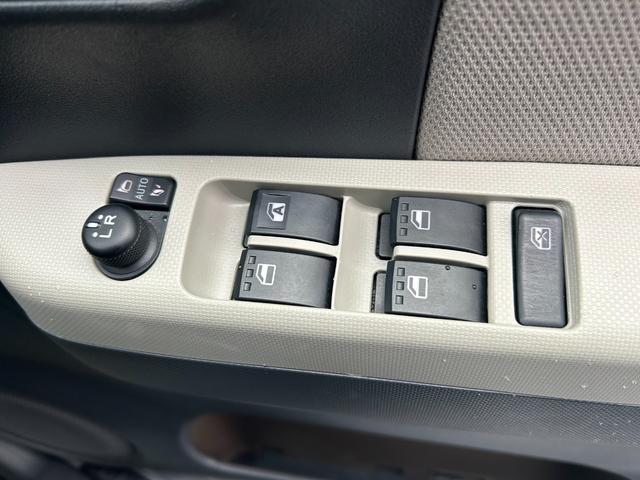 ミラトコット Ｇ　ＳＡＩＩＩ　禁煙車　純正プレミアムフルセグＤＶＤ＆Ｂｌｕｅｔｏｏｔｈナビ　全方位カメラ　ＴＶキット　ナビ連動ＥＴＣ２．０　ナビ連動ドラレコ前後　ＬＥＤオートライト　オート電格ミラー　シートヒーター（18枚目）