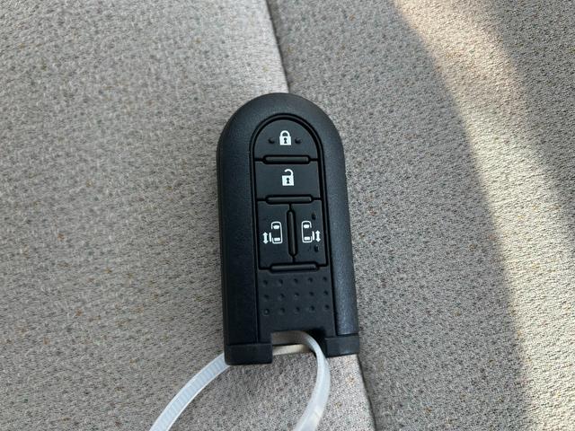 ムーヴキャンバス Ｇメイクアップリミテッド　ＳＡＩＩＩ　禁煙車　スマアシ　純正フルセグＤＶＤ＆Ｂｌｕｅｔｏｏｔｈナビ　全方位カメラ　ドラレコ　ＬＥＤオートライト＆フォグ　プッシュスタート＆スマートキー　両側パワスラ　ＵＳｂソケット２口（24枚目）