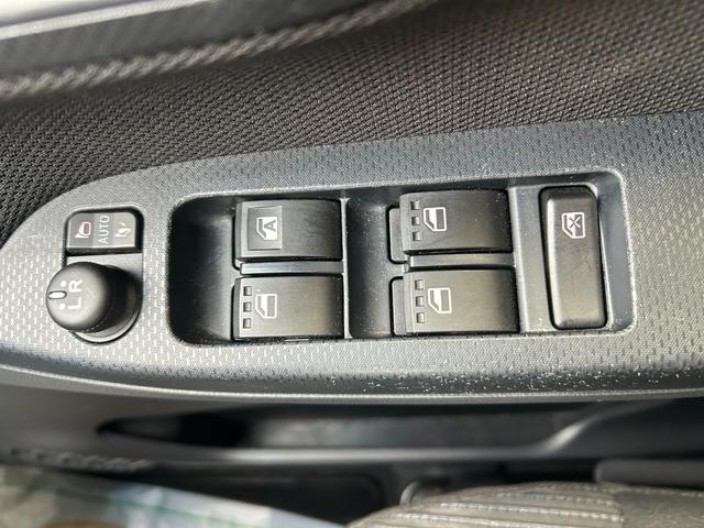 ムーヴ XリミテッドII SAIII 禁煙車 スマアシ CDチューナー プッシュスタート&スマートキー オート電格ミラー LEDオートライト シートヒーター オートハイビーム 純正14インチアルミ(13枚目)