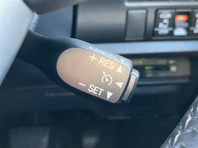 �N���[�Y�R���g���[���t����