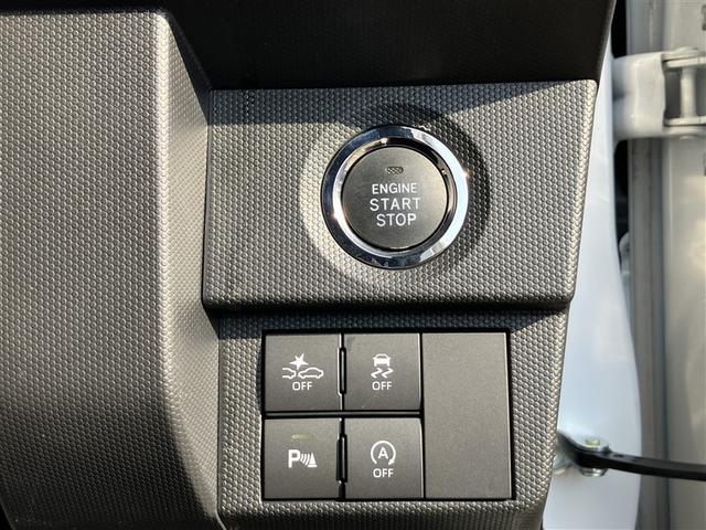 アイドリングストップ機能がついているので、停車時にエンジンを止めて燃料消費を抑えます。環境にもお財布に優しいですね♪