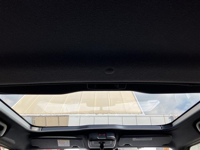 サンルーフ付きです