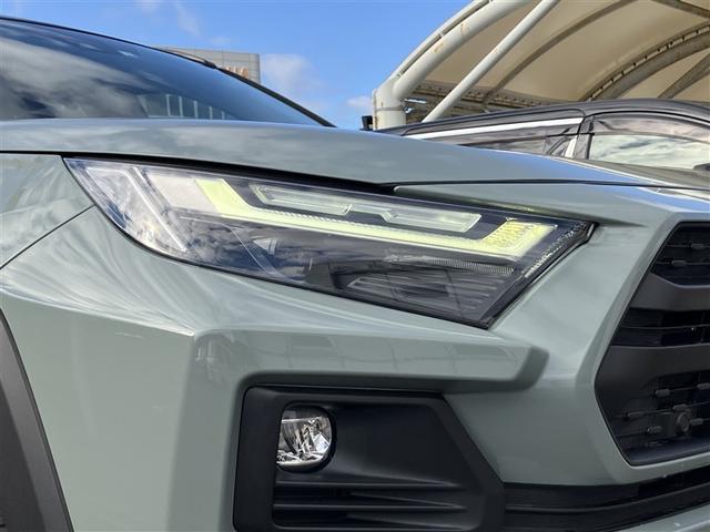 RAV4 ハイブリッドアドベンチャー サンルーフ 4WD フルセグ メモリーナビ バックカメラ 衝突被害軽減システム ETC LEDヘッドランプ ワンオーナー 記録簿(20枚目)