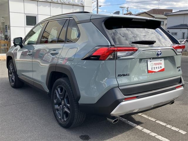 RAV4 ハイブリッドアドベンチャー サンルーフ 4WD フルセグ メモリーナビ バックカメラ 衝突被害軽減システム ETC LEDヘッドランプ ワンオーナー 記録簿(25枚目)