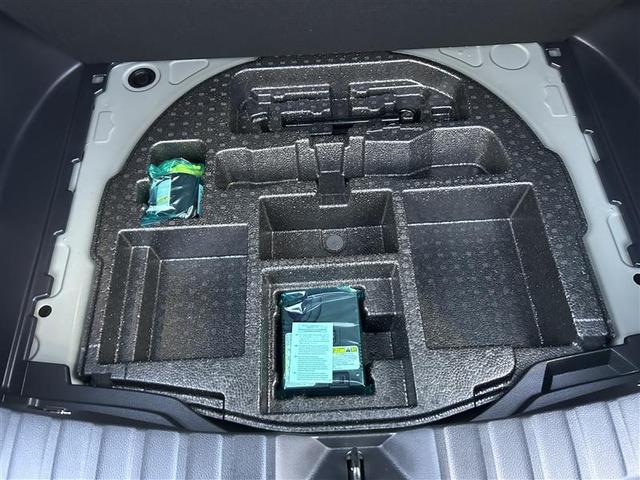 カローラクロス ハイブリッド Z バックカメラ 衝突被害軽減システム ETC LEDヘッドランプ ワンオーナー 記録簿(15枚目)