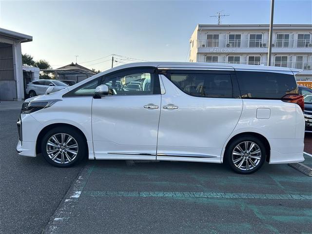 アルファード 2.5S タイプゴールド サンルーフ フルセグ メモリーナビ DVD再生 後席モニター バックカメラ 衝突被害軽減システム ETC 両側電動スライド LEDヘッドランプ 乗車定員7人 3列シート フルエアロ 記録簿(2枚目)