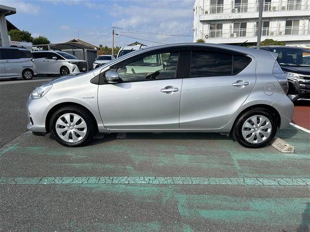 アクア Ｓ　フルセグ　メモリーナビ　ＤＶＤ再生　バックカメラ　ＥＴＣ　ドラレコ　ワンオーナー　記録簿（2枚目）