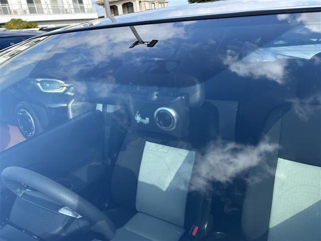 アクア Ｓ　フルセグ　メモリーナビ　ＤＶＤ再生　バックカメラ　ＥＴＣ　ドラレコ　ワンオーナー　記録簿（3枚目）