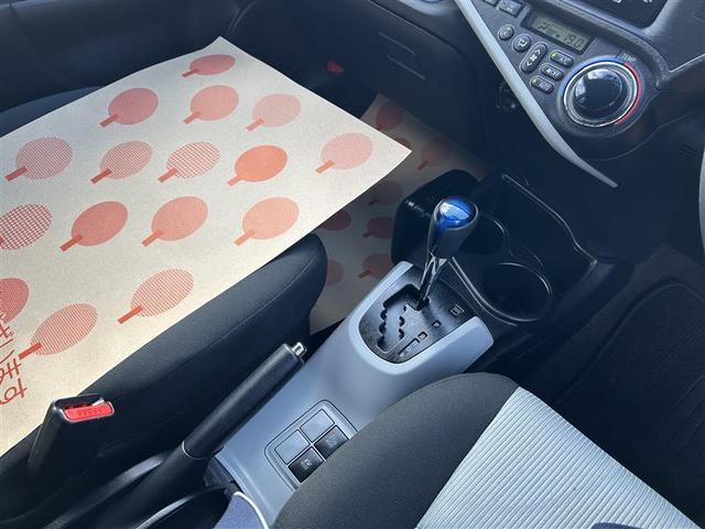 アクア Ｓ　フルセグ　メモリーナビ　ＤＶＤ再生　バックカメラ　ＥＴＣ　ドラレコ　ワンオーナー　記録簿（29枚目）