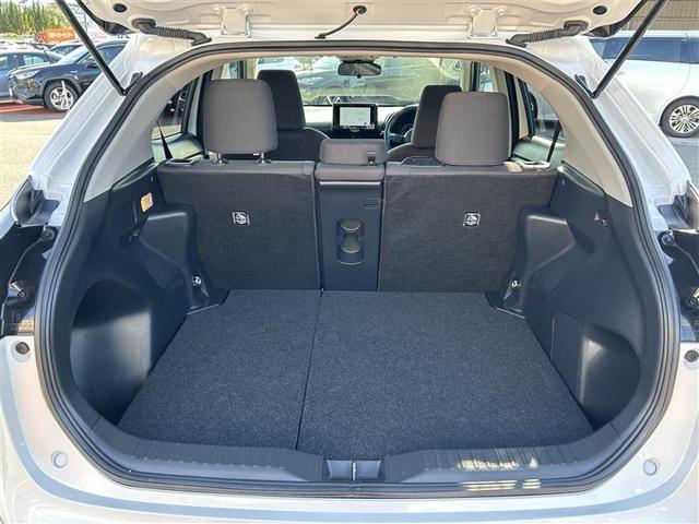 ヤリスクロス ハイブリッドＧ　フルセグ　メモリーナビ　バックカメラ　衝突被害軽減システム　ＥＴＣ　ＬＥＤヘッドランプ　ワンオーナー　記録簿（11枚目）