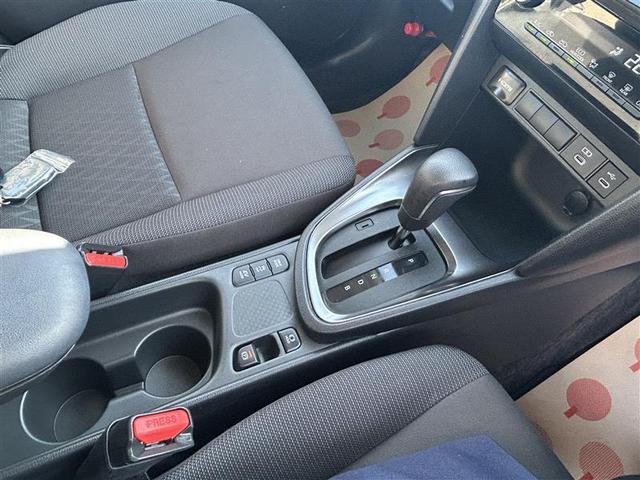 ヤリスクロス ハイブリッドＧ　フルセグ　メモリーナビ　バックカメラ　衝突被害軽減システム　ＥＴＣ　ＬＥＤヘッドランプ　ワンオーナー　記録簿（26枚目）