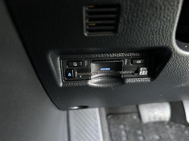 ノア S-G フルセグ メモリーナビ DVD再生 後席モニター バックカメラ 衝突被害軽減システム ETC 両側電動スライド LEDヘッドランプ 乗車定員7人 3列シート ワンオーナー 記録簿(18枚目)