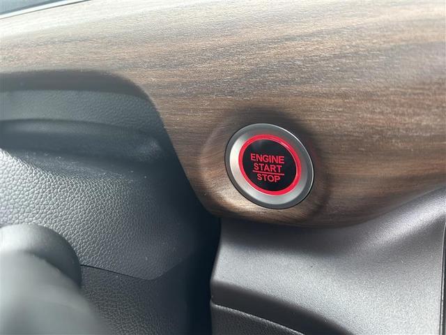 フリード G・ホンダセンシング フルセグ メモリーナビ DVD再生 バックカメラ 衝突被害軽減システム ETC 両側電動スライド LEDヘッドランプ ウオークスルー 乗車定員6人 3列シート ワンオーナー 記録簿(18枚目)