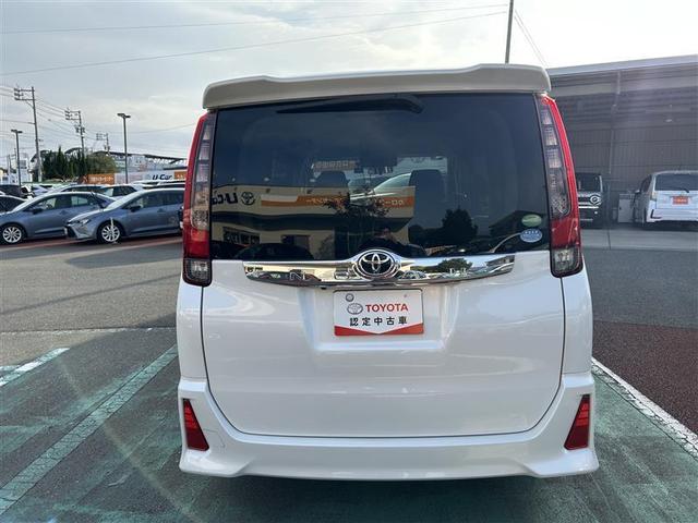 ノア Si フルセグ メモリーナビ DVD再生 後席モニター バックカメラ ETC 両側電動スライド LEDヘッドランプ ウオークスルー 乗車定員7人 3列シート ワンオーナー アイドリングストップ(6枚目)