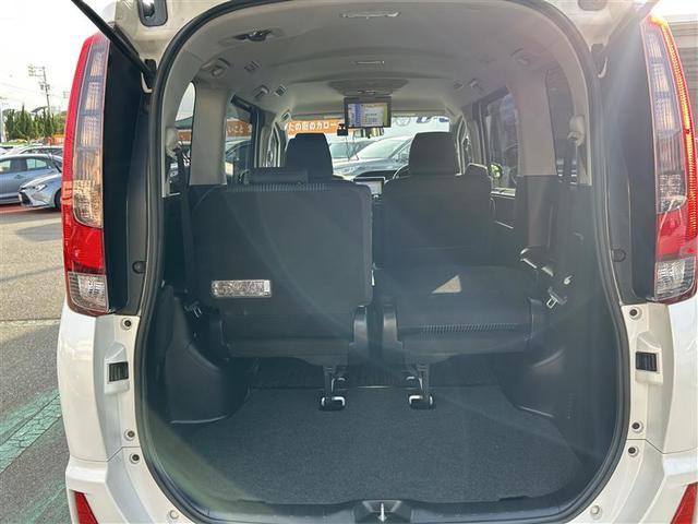 ノア Si フルセグ メモリーナビ DVD再生 後席モニター バックカメラ ETC 両側電動スライド LEDヘッドランプ ウオークスルー 乗車定員7人 3列シート ワンオーナー アイドリングストップ(7枚目)