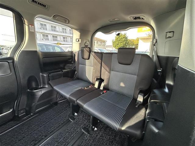 ノア Si フルセグ メモリーナビ DVD再生 後席モニター バックカメラ ETC 両側電動スライド LEDヘッドランプ ウオークスルー 乗車定員7人 3列シート ワンオーナー アイドリングストップ(11枚目)