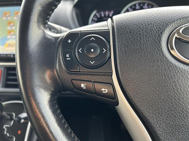 ノア Si フルセグ メモリーナビ DVD再生 後席モニター バックカメラ ETC 両側電動スライド LEDヘッドランプ ウオークスルー 乗車定員7人 3列シート ワンオーナー アイドリングストップ(18枚目)