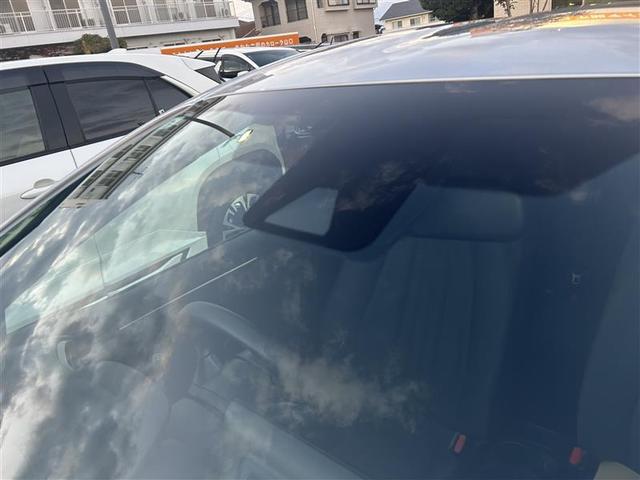 ヤリス G バックカメラ 衝突被害軽減システム ETC LEDヘッドランプ ワンオーナー 記録簿(3枚目)