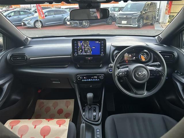 ヤリス G バックカメラ 衝突被害軽減システム ETC LEDヘッドランプ ワンオーナー 記録簿(4枚目)