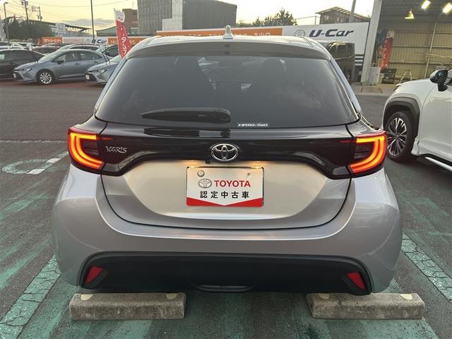 ヤリス G バックカメラ 衝突被害軽減システム ETC LEDヘッドランプ ワンオーナー 記録簿(9枚目)