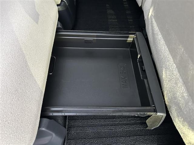 ��ȉ��Ɏ��[�X�y�[�X���������܂���