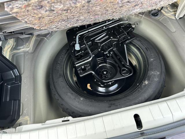 �X�y�A�^�C���t���ł���