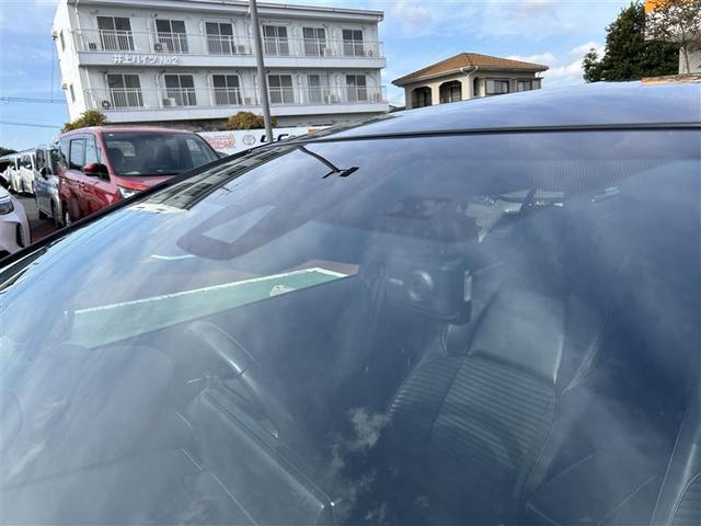 ������̎ԗ��ɂ͏Փ˖h�~���u�₢���Ƃ��������S�I�h���C�u���R�[�_�[���t���Ă���܂���