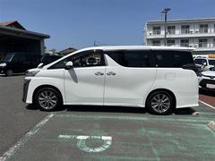 この度は数ある中古車の中から当店の車両をご覧下さり、誠に有難うございます。 2