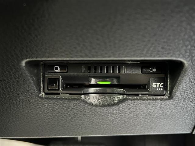 G フルセグ メモリーナビ DVD再生 バックカメラ 衝突被害軽減システム ETC LEDヘッドランプ ワンオーナー 記録簿(11枚目)