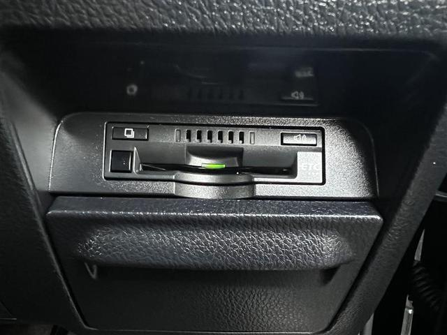 Si ダブルバイビー フルセグ メモリーナビ DVD再生 バックカメラ 衝突被害軽減システム ETC 両側電動スライド LEDヘッドランプ ウオークスルー 乗車定員7人 3列シート ワンオーナー フルエアロ 記録簿(16枚目)