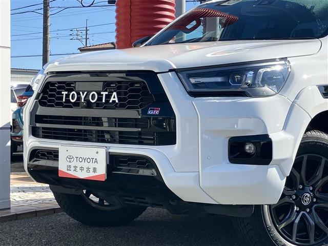 ハイラックス Ｚ　ＧＲスポーツ　４ＷＤ　メモリーナビ　バックカメラ　衝突被害軽減システム　ＥＴＣ　ＬＥＤヘッドランプ　ワンオーナー　記録簿　アイドリングストップ　ディーゼル（3枚目）