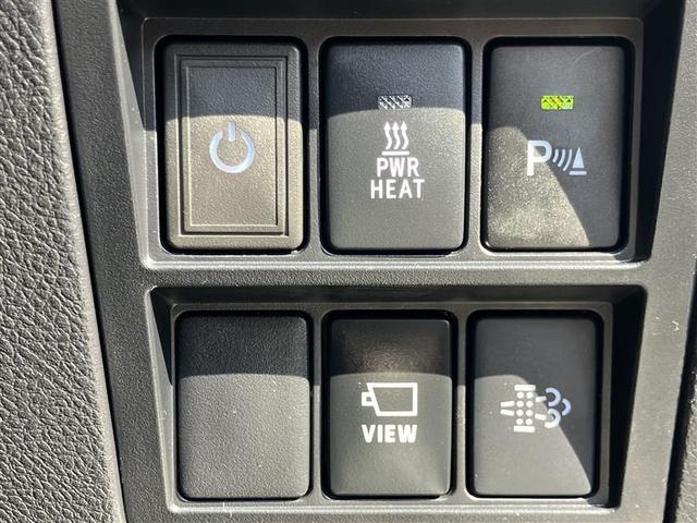 ハイラックス Ｚ　ＧＲスポーツ　４ＷＤ　メモリーナビ　バックカメラ　衝突被害軽減システム　ＥＴＣ　ＬＥＤヘッドランプ　ワンオーナー　記録簿　アイドリングストップ　ディーゼル（14枚目）