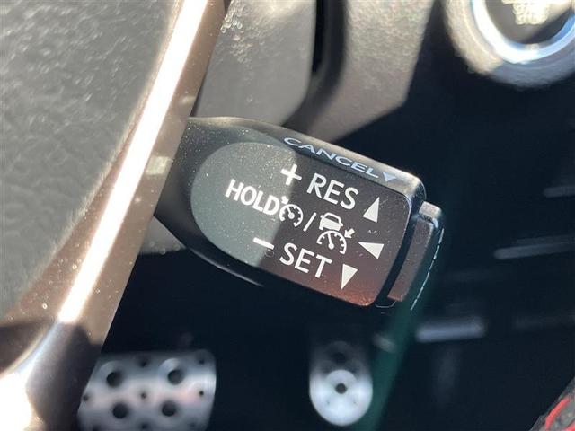 ハイラックス Ｚ　ＧＲスポーツ　４ＷＤ　メモリーナビ　バックカメラ　衝突被害軽減システム　ＥＴＣ　ＬＥＤヘッドランプ　ワンオーナー　記録簿　アイドリングストップ　ディーゼル（19枚目）