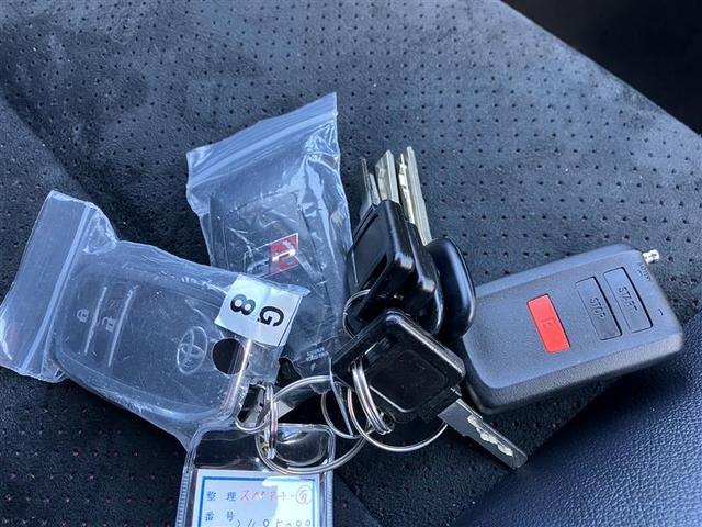 ハイラックス Ｚ　ＧＲスポーツ　４ＷＤ　メモリーナビ　バックカメラ　衝突被害軽減システム　ＥＴＣ　ＬＥＤヘッドランプ　ワンオーナー　記録簿　アイドリングストップ　ディーゼル（39枚目）