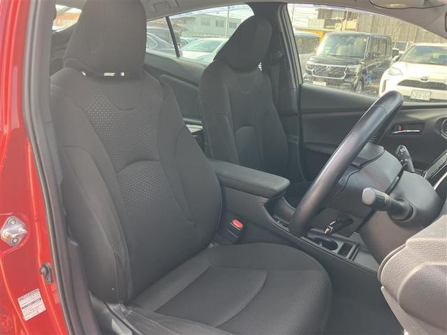 プリウス S フルセグ メモリーナビ DVD再生 バックカメラ 衝突被害軽減システム ETC LEDヘッドランプ ワンオーナー 記録簿(20枚目)