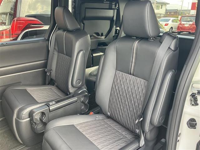 ノア S-Z フルセグ メモリーナビ DVD再生 バックカメラ 衝突被害軽減システム ETC 両側電動スライド LEDヘッドランプ 乗車定員7人 3列シート ワンオーナー 記録簿(27枚目)