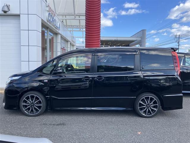 ノア Ｓｉ　Ｇ’ｓ　フルセグ　メモリーナビ　ＤＶＤ再生　衝突被害軽減システム　ＥＴＣ　電動スライドドア　ＬＥＤヘッドランプ　ウオークスルー　乗車定員７人　３列シート　ワンオーナー　記録簿　アイドリングストップ（19枚目）